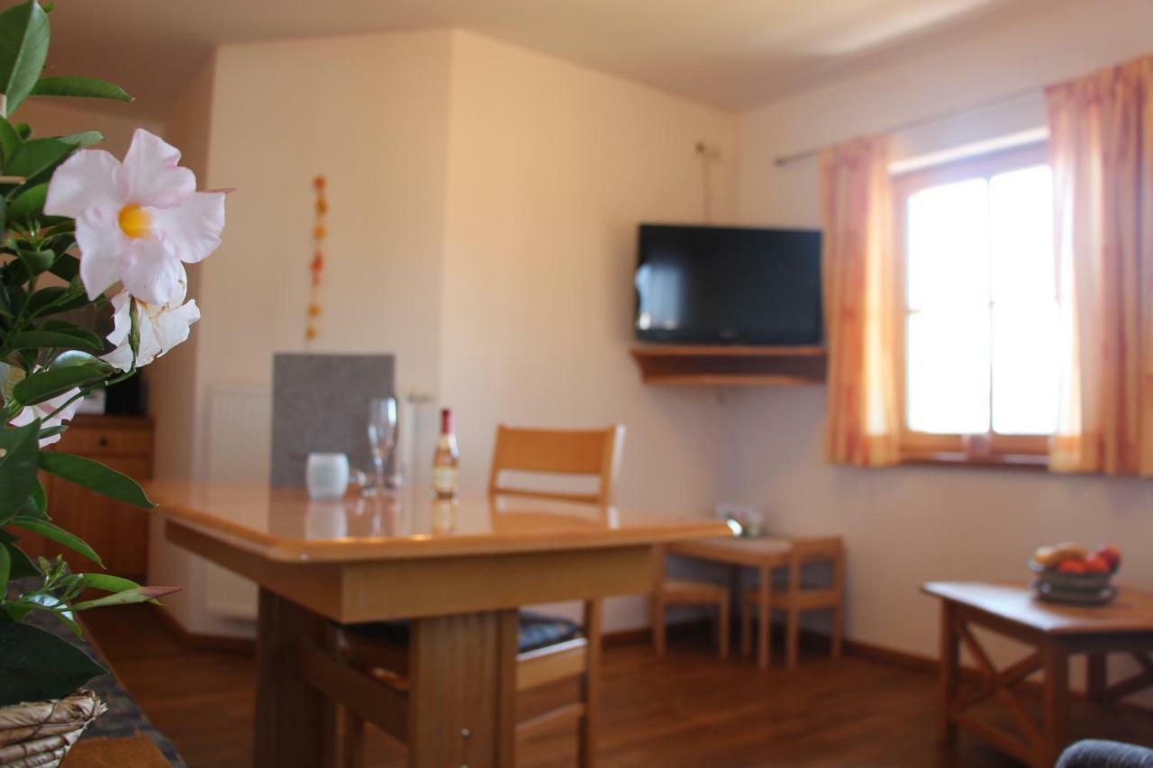 Ferienhof Off Sindelsdorf 外观 照片